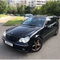 Mercedes-Benz C-класс 2.5 AT, 2006, 225 000 км, с пробегом, цена 950 000 руб.