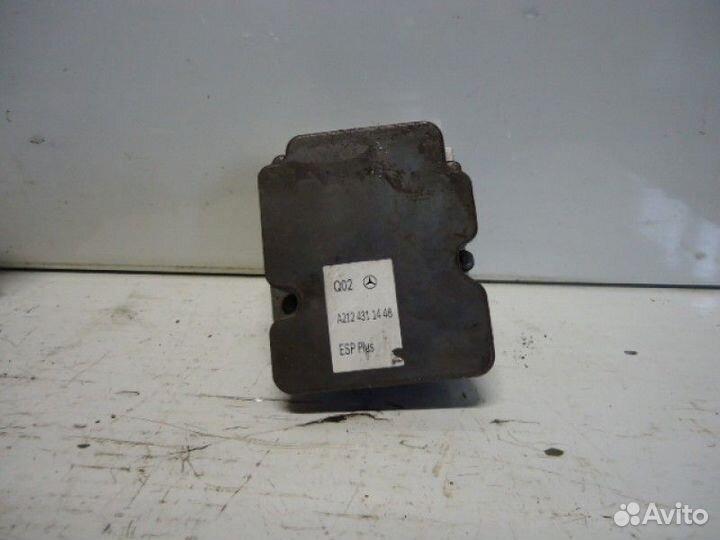 Блок ABS (насос) Mercedes-Benz E-Class