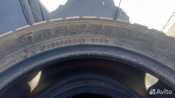 GrandTour Fighter 320 Eco R20