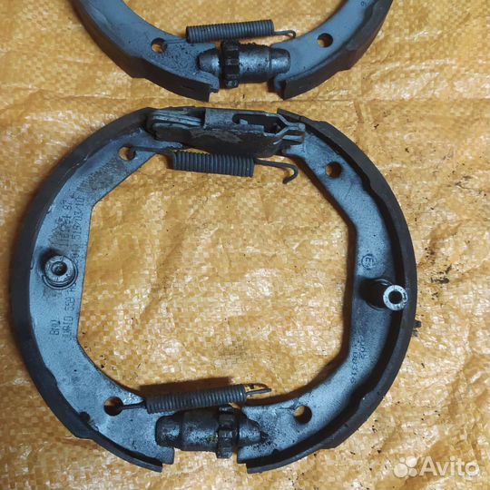 Bmw e92 e93 330i комплект ручника