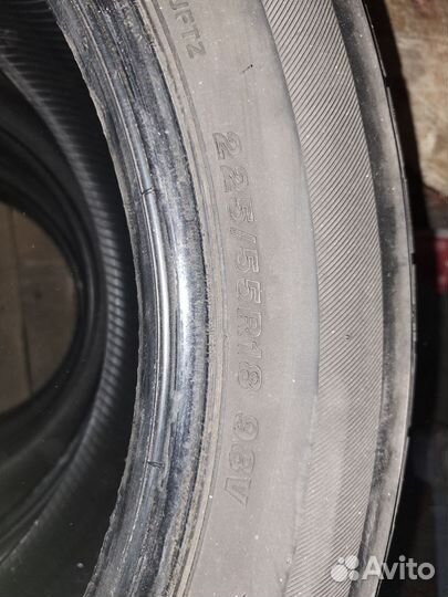 Bridgestone Luft RV 225/55 R18 98V