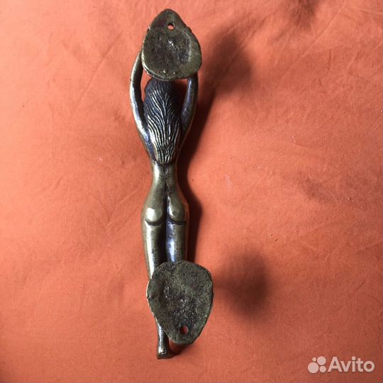 Дверная ручка латунь