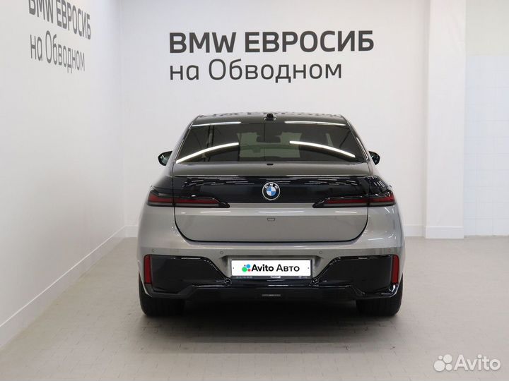 BMW 7 серия 3.0 AT, 2023, 7 359 км