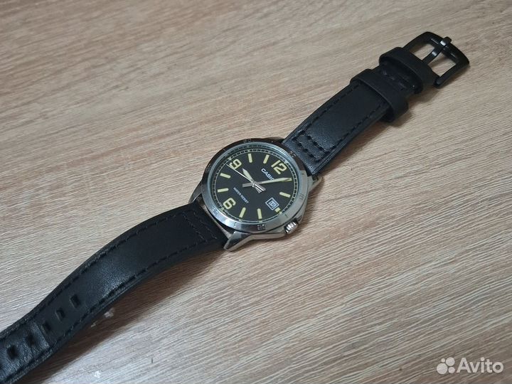 Мужские наручные часы