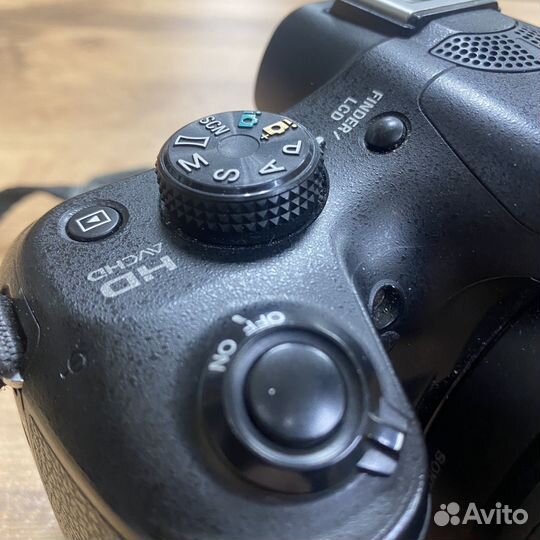 Зеркальный фотоаппарат Sony icle-3500