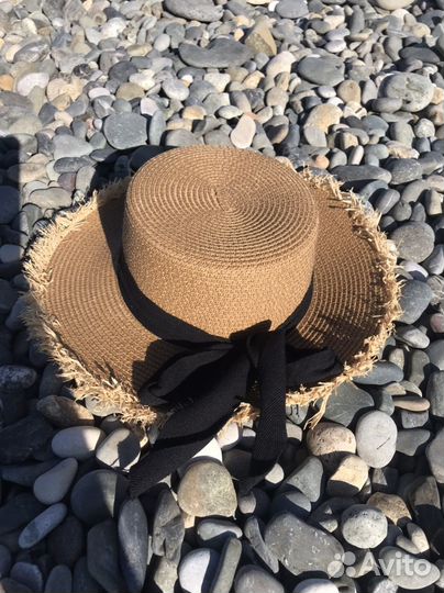 Шляпа соломенная