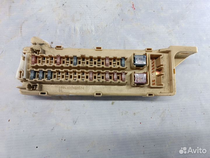 Блок предохранителе Mazda MPV lwew FS 2.0