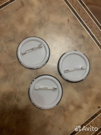 Аниме значки