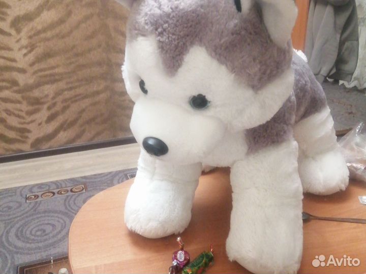 Собака игрушка