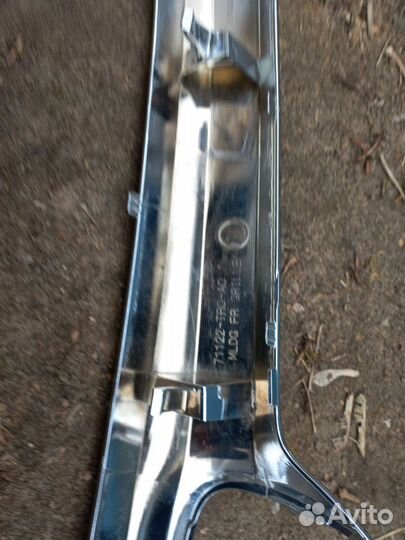 Хром решетки радиатора Honda Civic 9