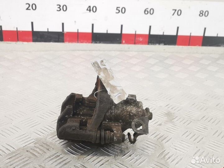 Суппорт задний правый для Volkswagen Golf 4