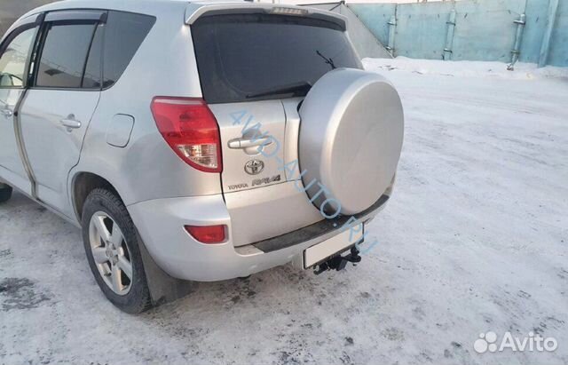 Фаркоп Toyota RAV4 III 2006-2013 быстросъемный