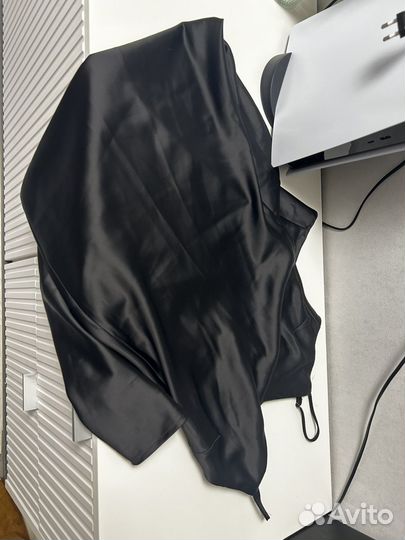 Атласные базовые платья