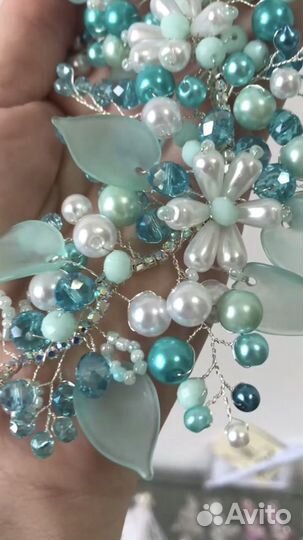 Свадебное украшение невесты