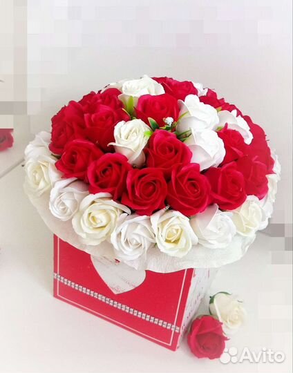 Букет из мыльных роз. Подарок на 8 марта