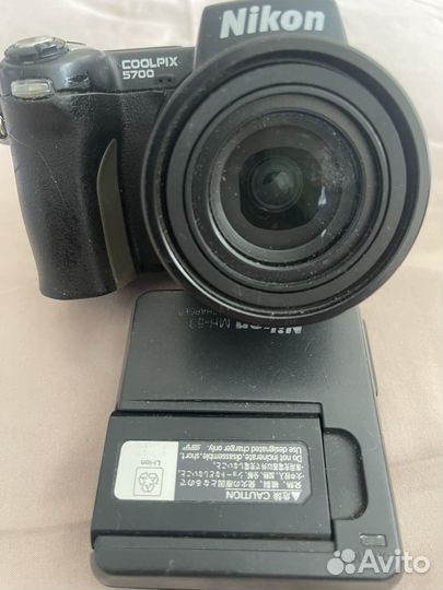 Фотоаппарат Nikon Coolpix 5700