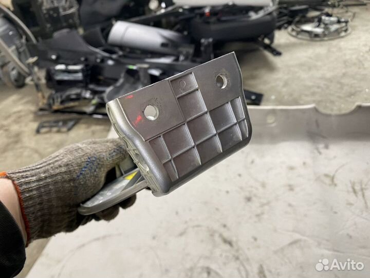 Лючок бензобака Kia Rio (QB) III (2011–2015)