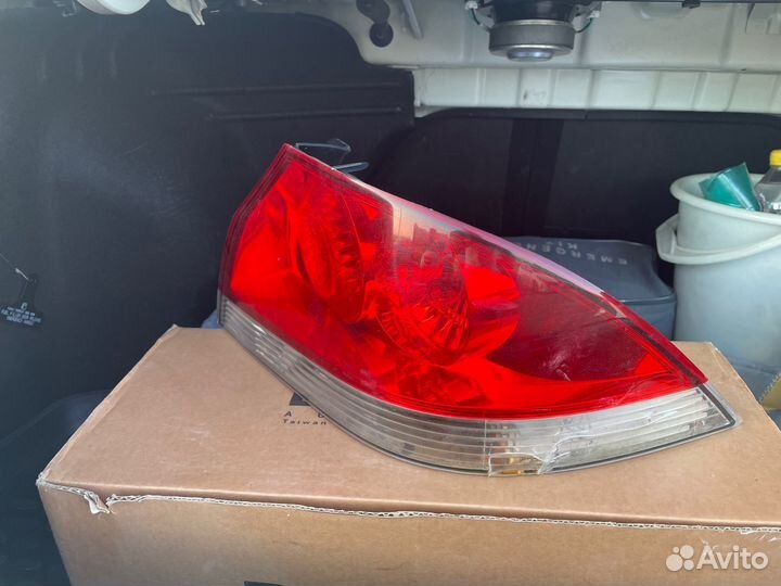 Фара задняя правая mitsubishi lancer 9