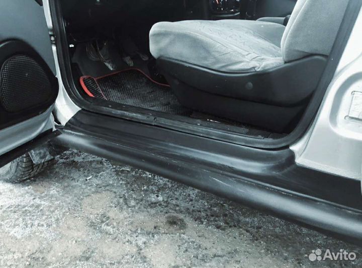 Пороги Niva Chevrolet пластик