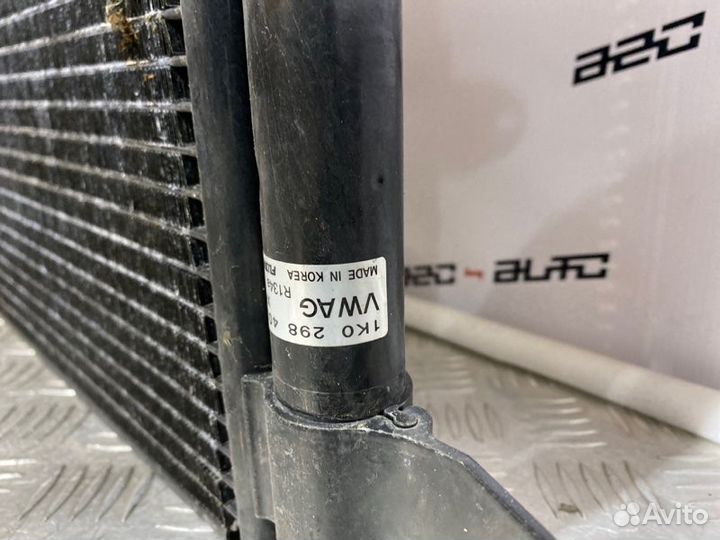 Радиатор кондиционера Volkswagen Jetta 5 2.0 2007