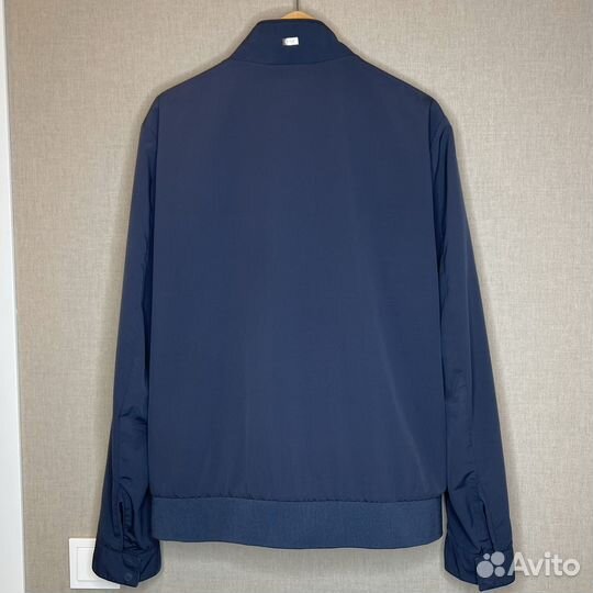 Куртка ветровка XL Hugo Boss Оригинал бомбер