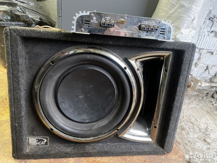 Сабвуфер и усилитель