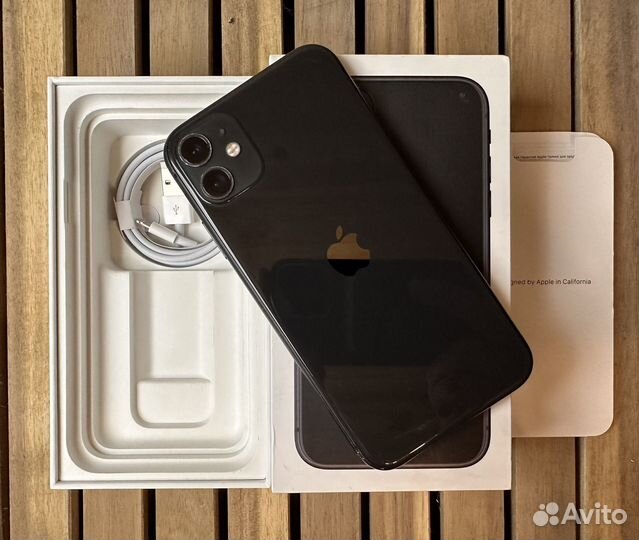 iPhone 11, 128 ГБ