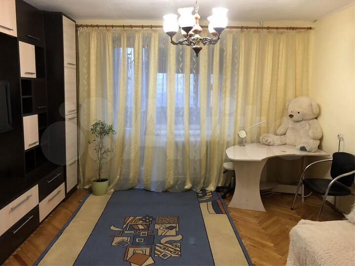 Комната 18 м² в 2-к., 3/5 эт.