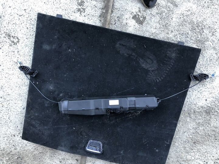 Привод крышки багажника Mercedes C218 w212