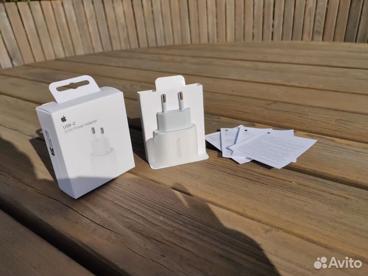 Блок питания для iPhone 20W (оригинал)