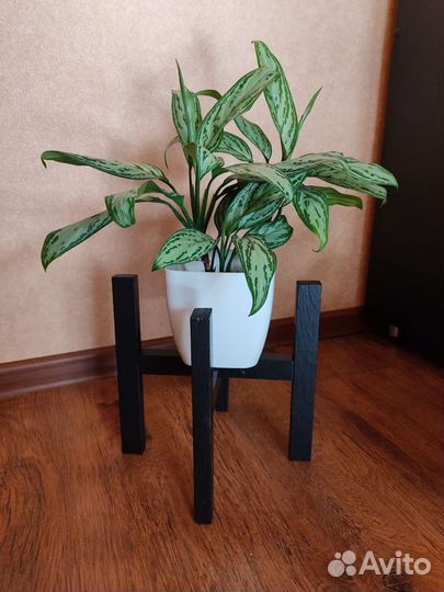 Кашпо напольное