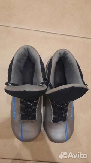 Лыжные ботинки р.34
