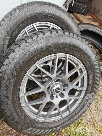 R16 Matador MP 30 Sibir Ice 2 SUV 215/70, PCD 5x114.3 DIA 67.1