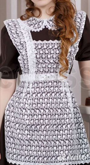 Белый школьный фартук