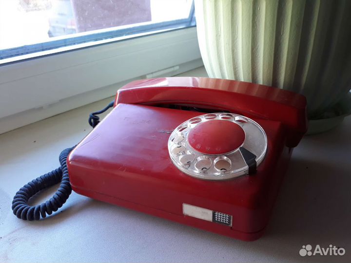 Старый телефон СССР
