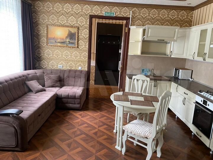 2-к. квартира, 50 м², 1/1 эт.