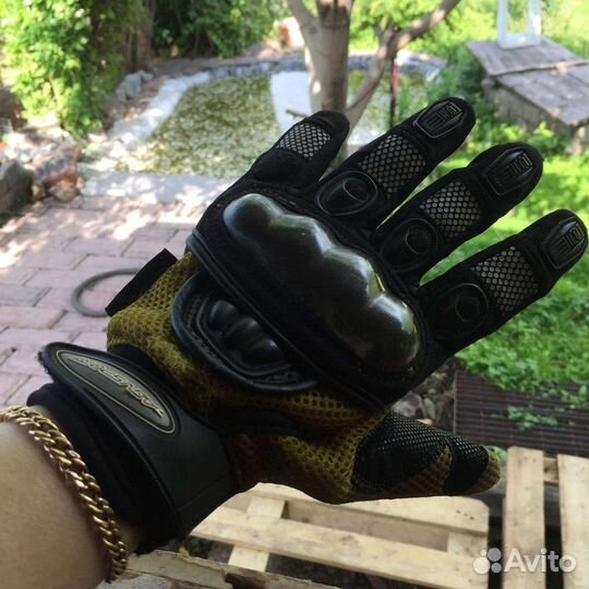 Мотоперчатки