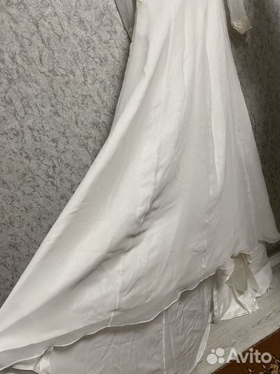 Платье свадебное