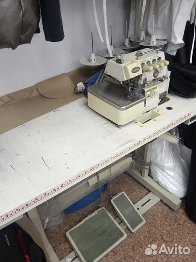 Швейная машинка пятенитка