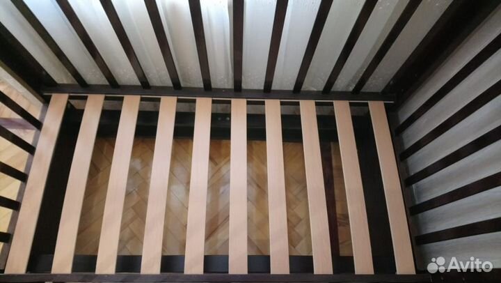 Кроватка детская