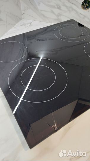 Варочная панель электрическая Hansa 4 конфорки