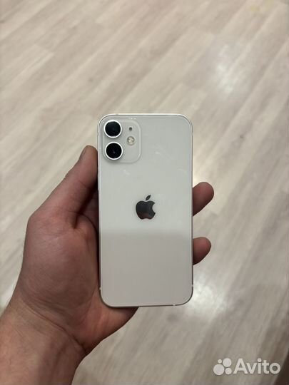 iPhone 12 mini, 64 ГБ