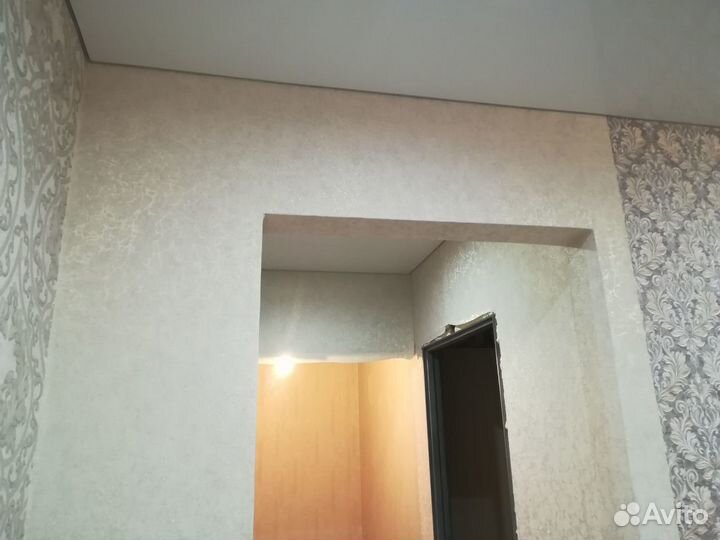 Поклейка обоев