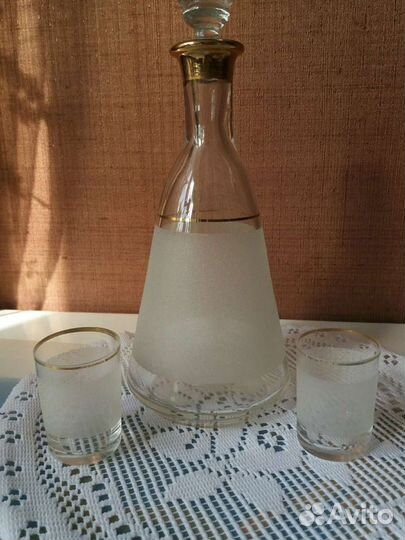 Графин для водки и 2 стопки