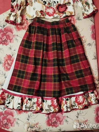 Костюм для народного танца