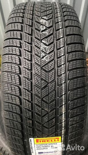 Pirelli Scorpion Winter 325/40 R22 и 285/45 R22
