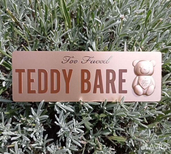 Палитра теней TOO Faced Teddy Bare