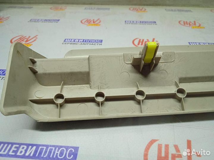 Накладка салазки сидения Cadillac SRX