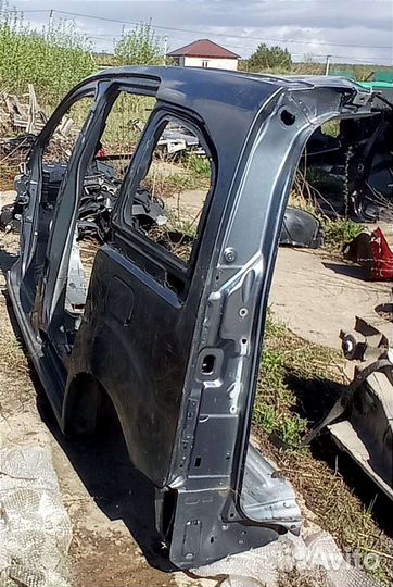 Боковина левая Пежо Партнер 2