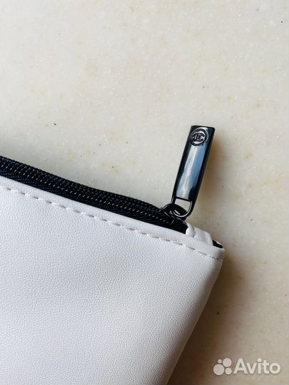 Косметичка Chanel белая. Новая